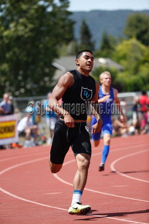 2014NCSTriValley-105.JPG - 2014 North Coast Section Tri-Valley Championships, May 24, Amador Valley High School.